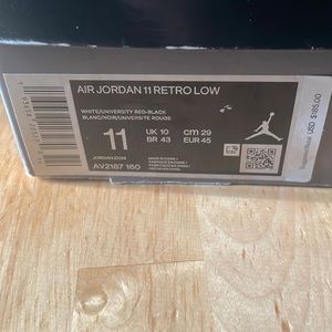 Air Jordan 11 Retro Low size 11
